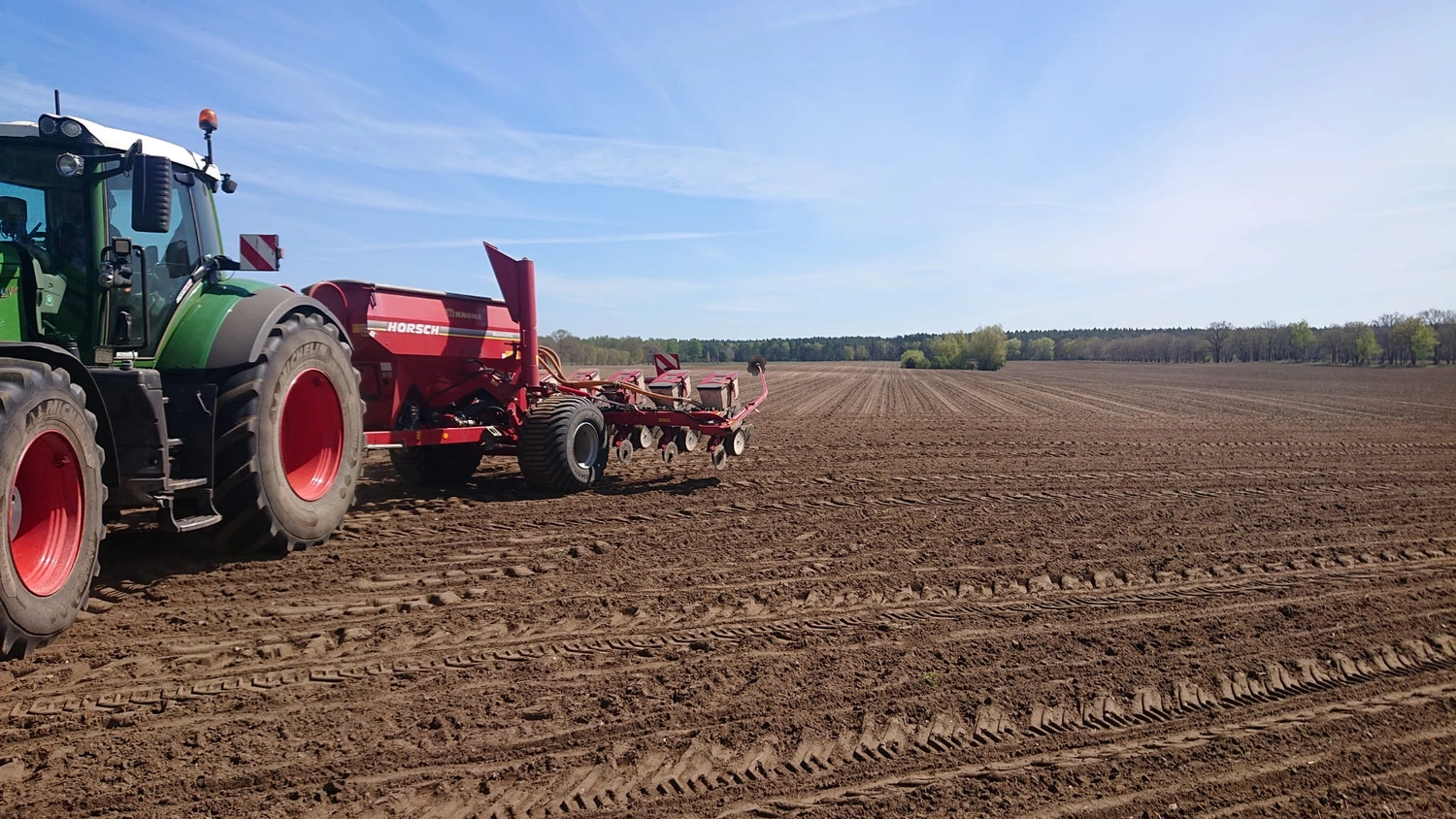 Agrargemeinschaft Holthusen e.G. - Landwirtschaftlicher - Gärtank der Biogasanlage
